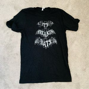 NYAB ITS FREAKING BATS HALLOWEEN TEE SHIRT